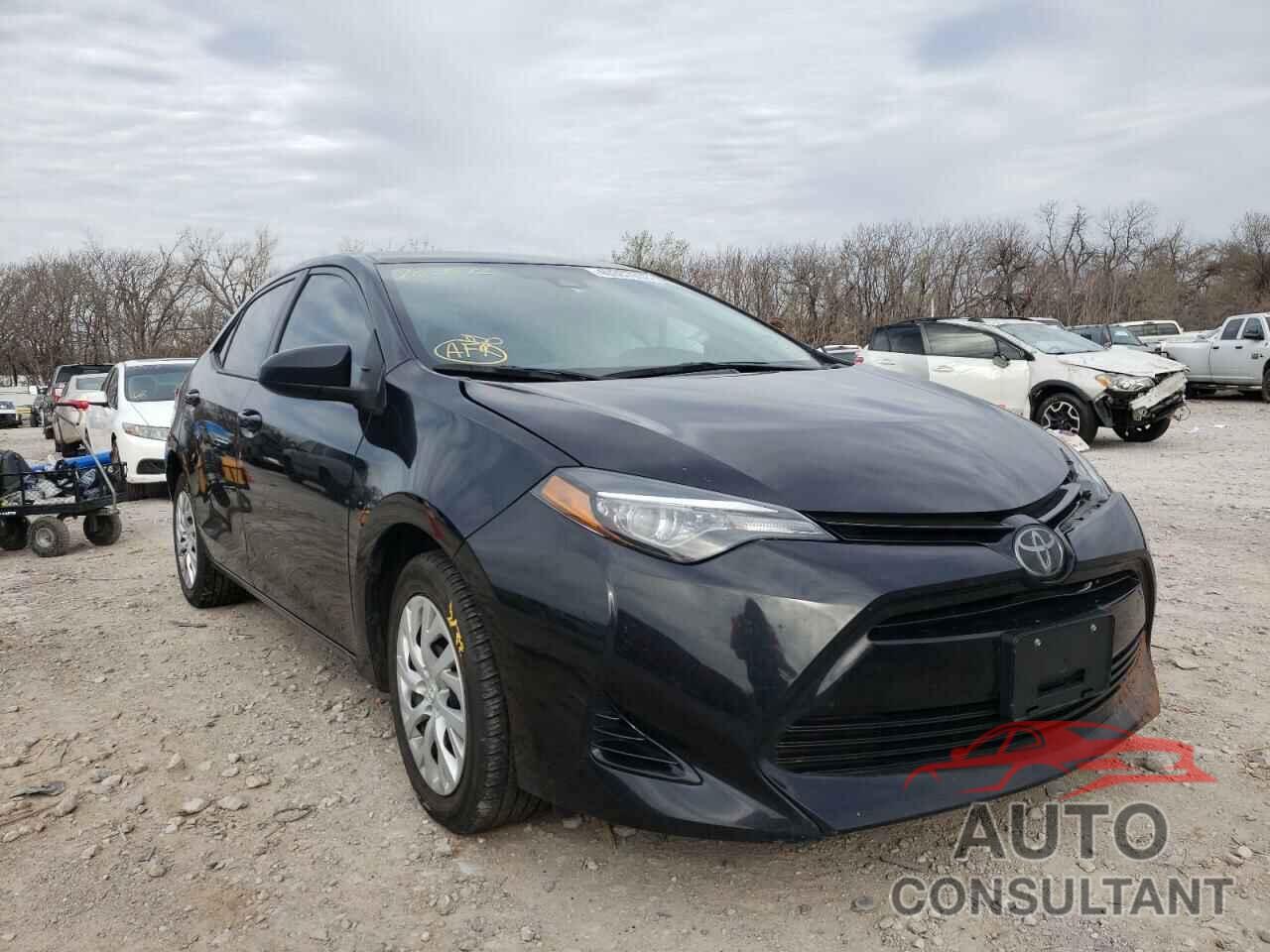 TOYOTA COROLLA 2018 - 5YFBURHE0JP785872