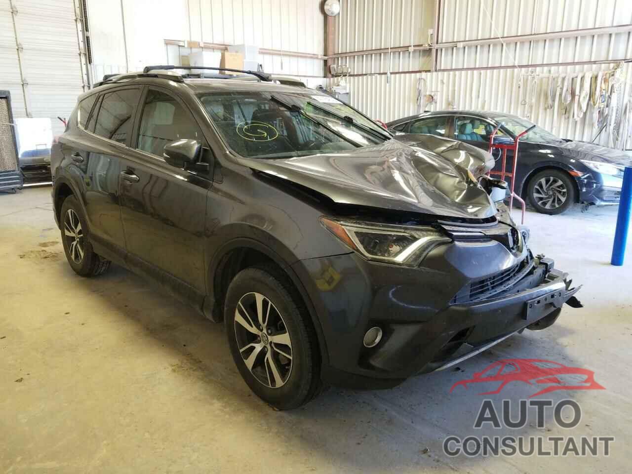 TOYOTA RAV4 2018 - JTMWFREV5JJ732413