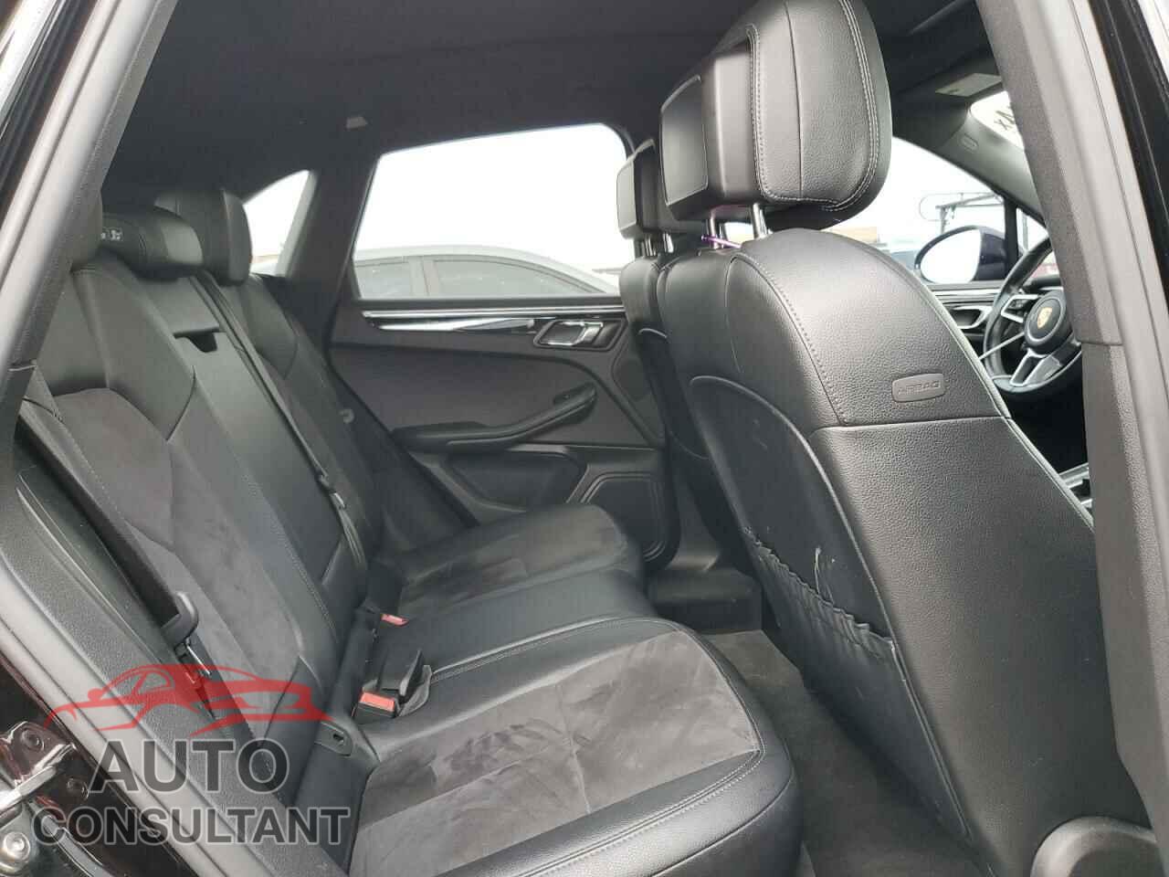 PORSCHE MACAN 2017 - WP1AA2A57HLB82702