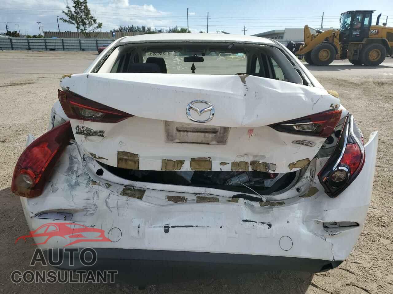 MAZDA 3 2017 - 3MZBN1U75HM114461