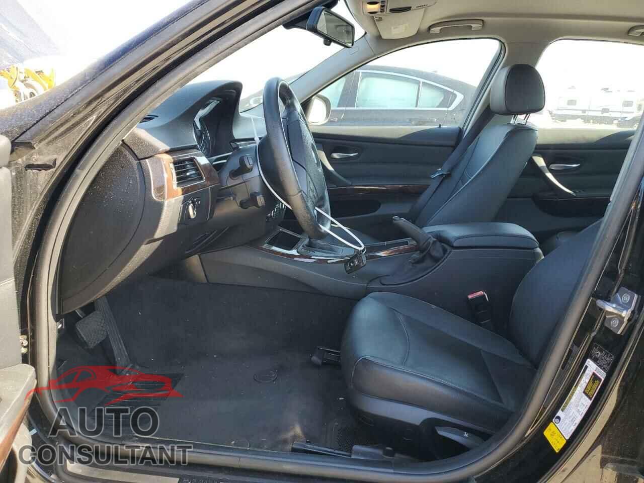 BMW 3 SERIES 2011 - WBAPH5C51BA442436