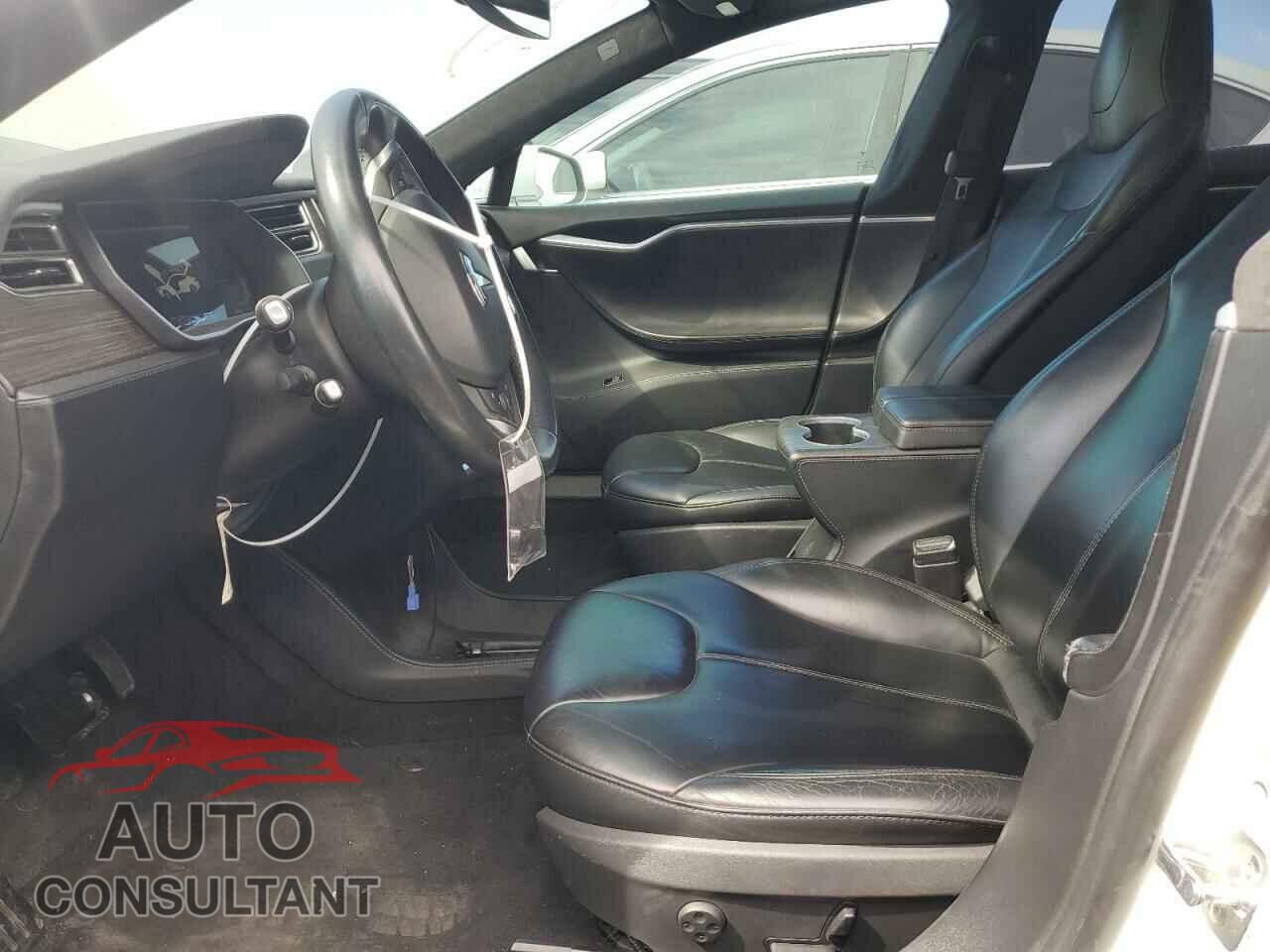 TESLA MODEL S 2015 - 5YJSA1E23FF107267