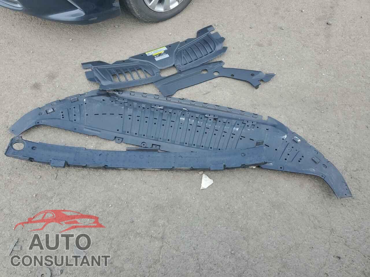 AUDI A8 2019 - WAU8EAF81KN024754