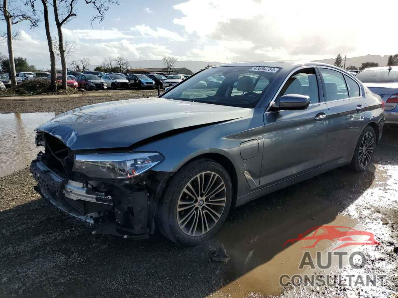 BMW 5 SERIES 2018 - WBAJA9C58JB253194