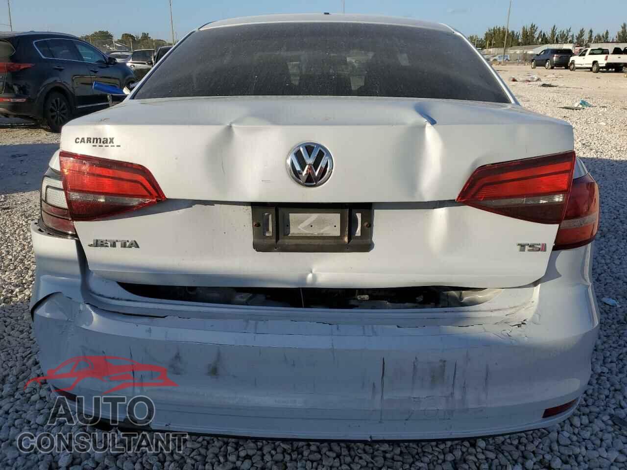 VOLKSWAGEN JETTA 2017 - 3VW2B7AJ9HM252676