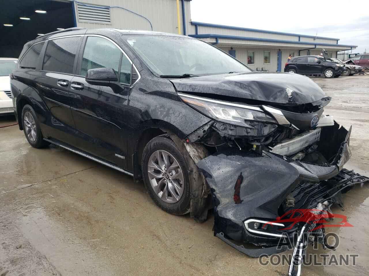 TOYOTA SIENNA 2021 - 5TDJRKEC5MS037797