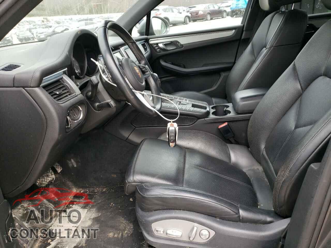 PORSCHE MACAN 2015 - WP1AB2A51FLB41010