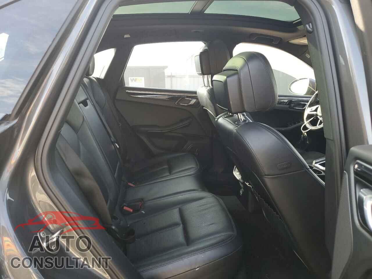 PORSCHE MACAN 2016 - WP1AB2A58GLB58047