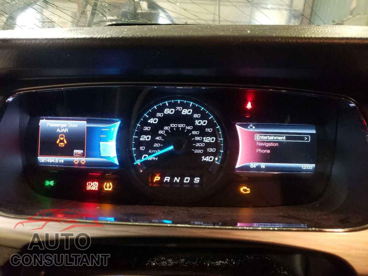 FORD TAURUS 2018 - 1FAHP2E88JG108888