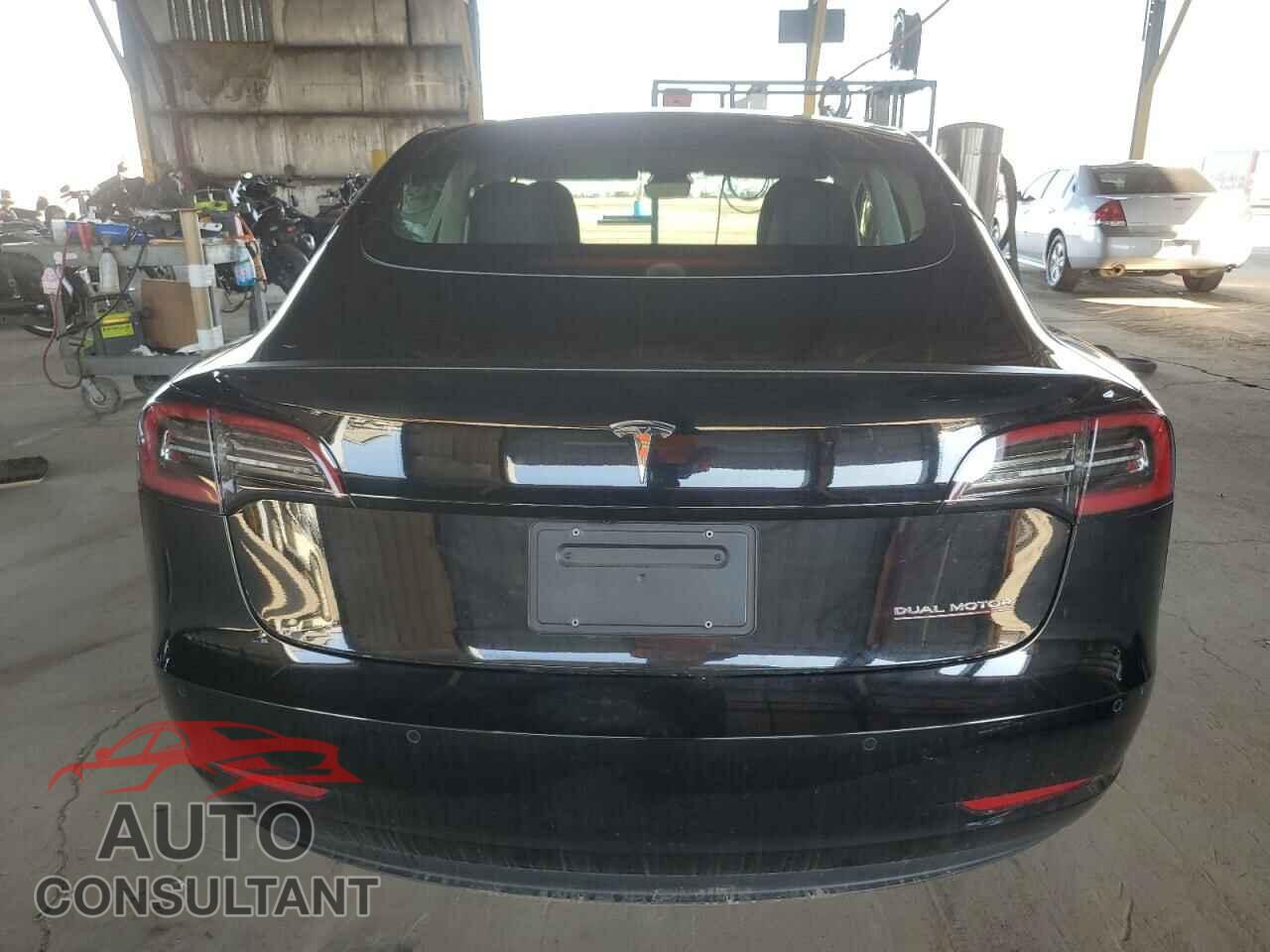 TESLA MODEL 3 2021 - 5YJ3E1EC0MF060360