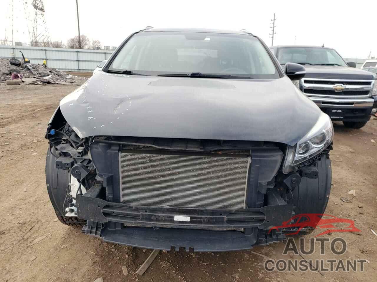 KIA SORENTO 2017 - 5XYPG4A55HG219179