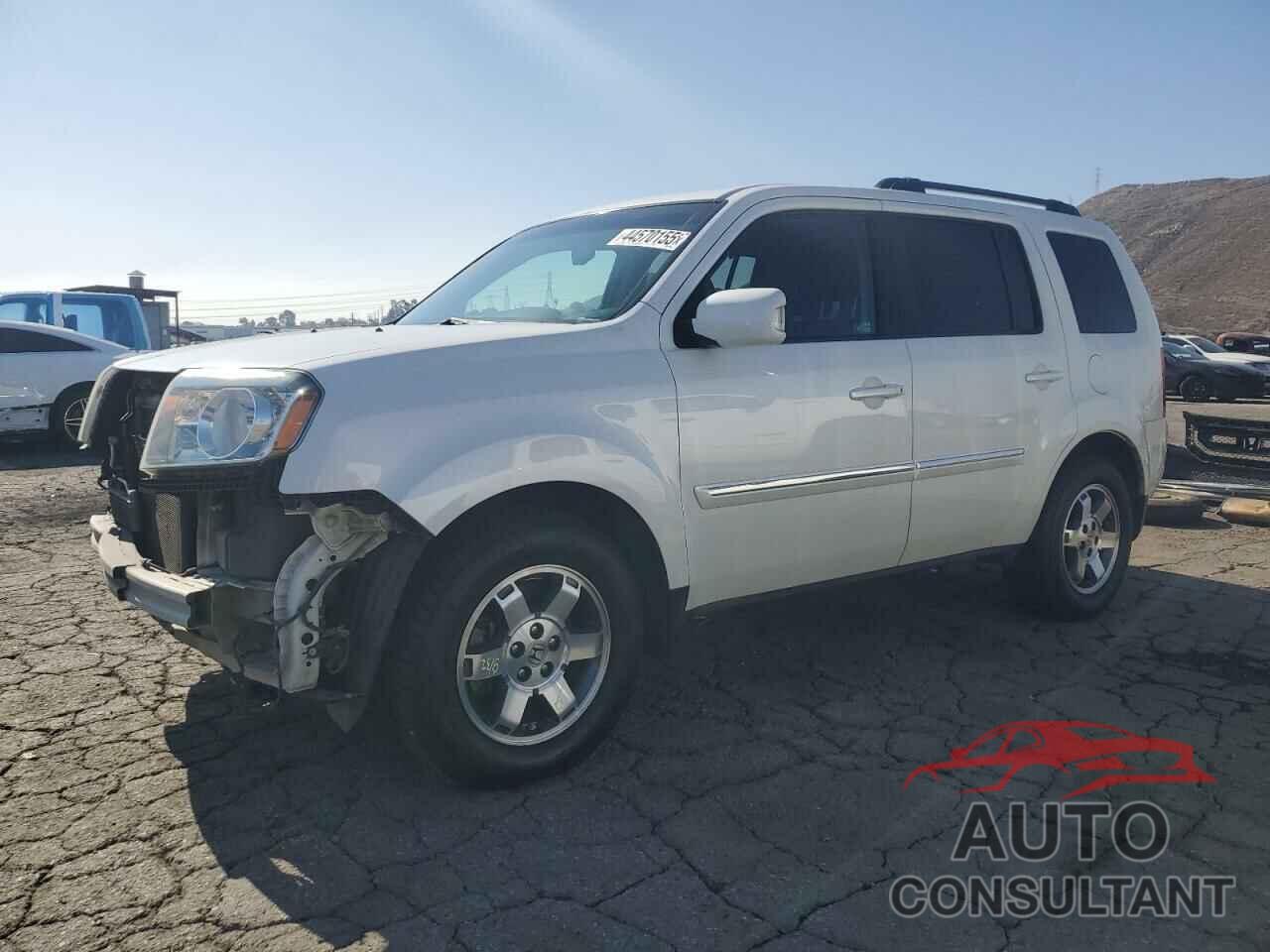 HONDA PILOT 2011 - 5FNYF3H90BB039584