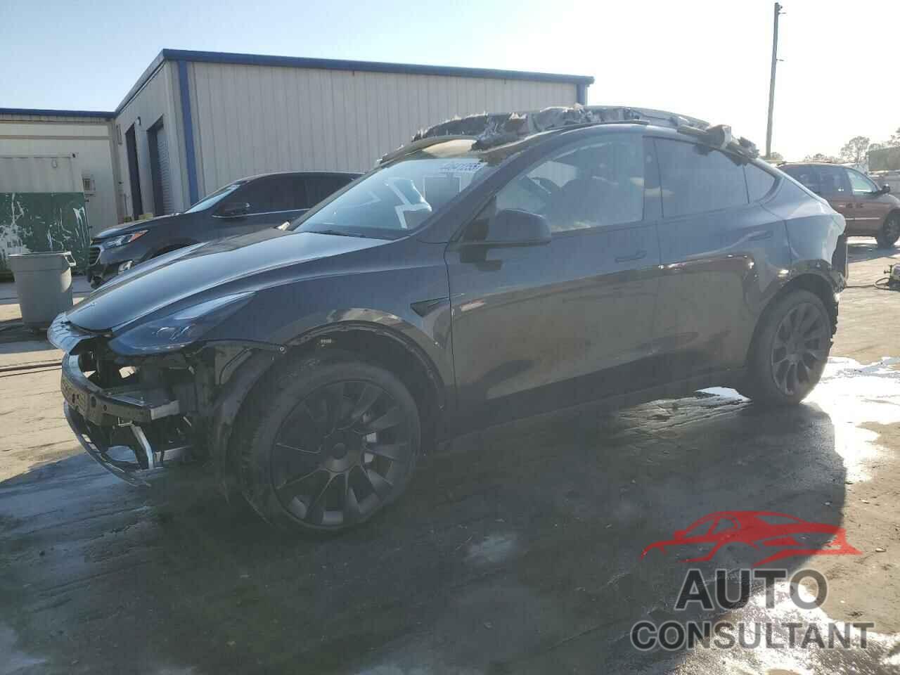 TESLA MODEL Y 2024 - 7SAYGDED3RF056646