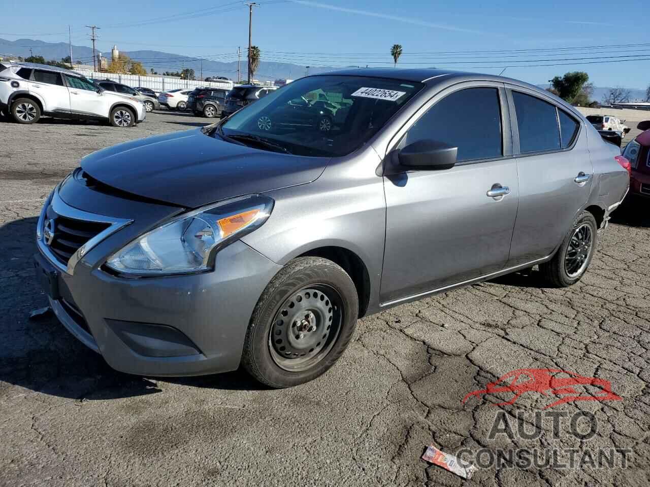 NISSAN VERSA 2019 - 3N1CN7AP9KL858594