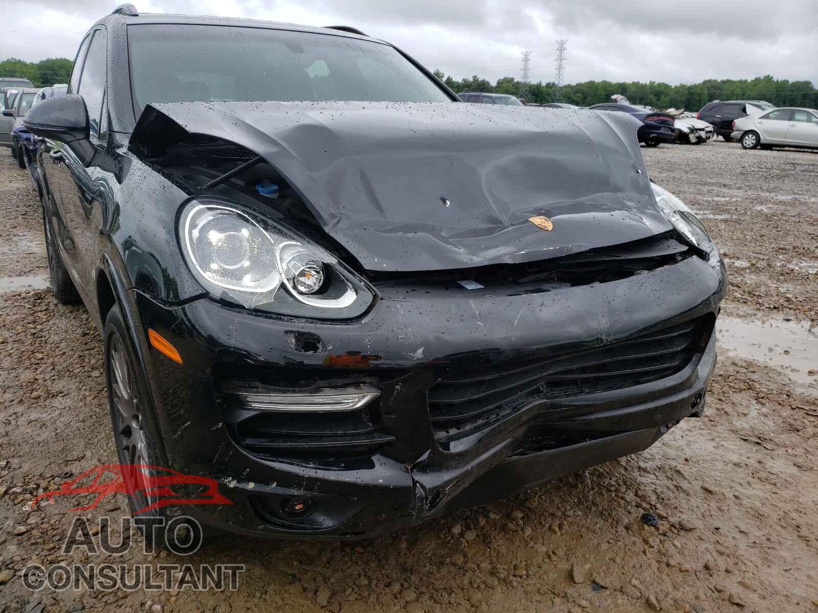 PORSCHE CAYENNE 2017 - WP1AA2A29HKA82242