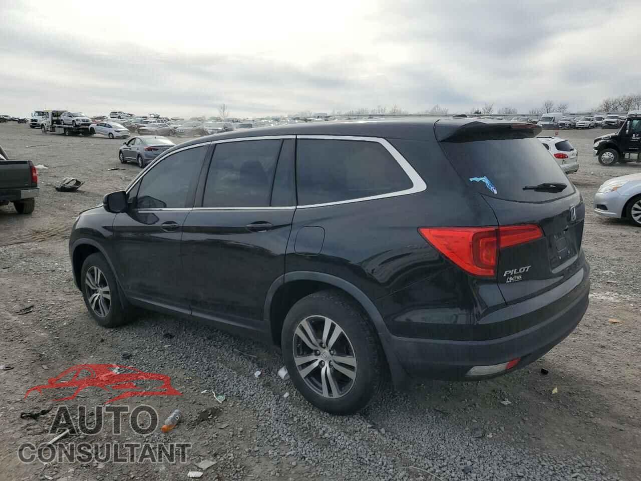 HONDA PILOT 2018 - 5FNYF6H50JB064711