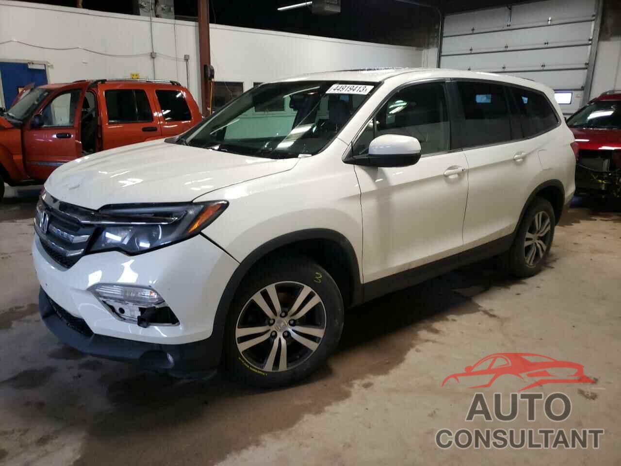 HONDA PILOT 2017 - 5FNYF6H55HB067517