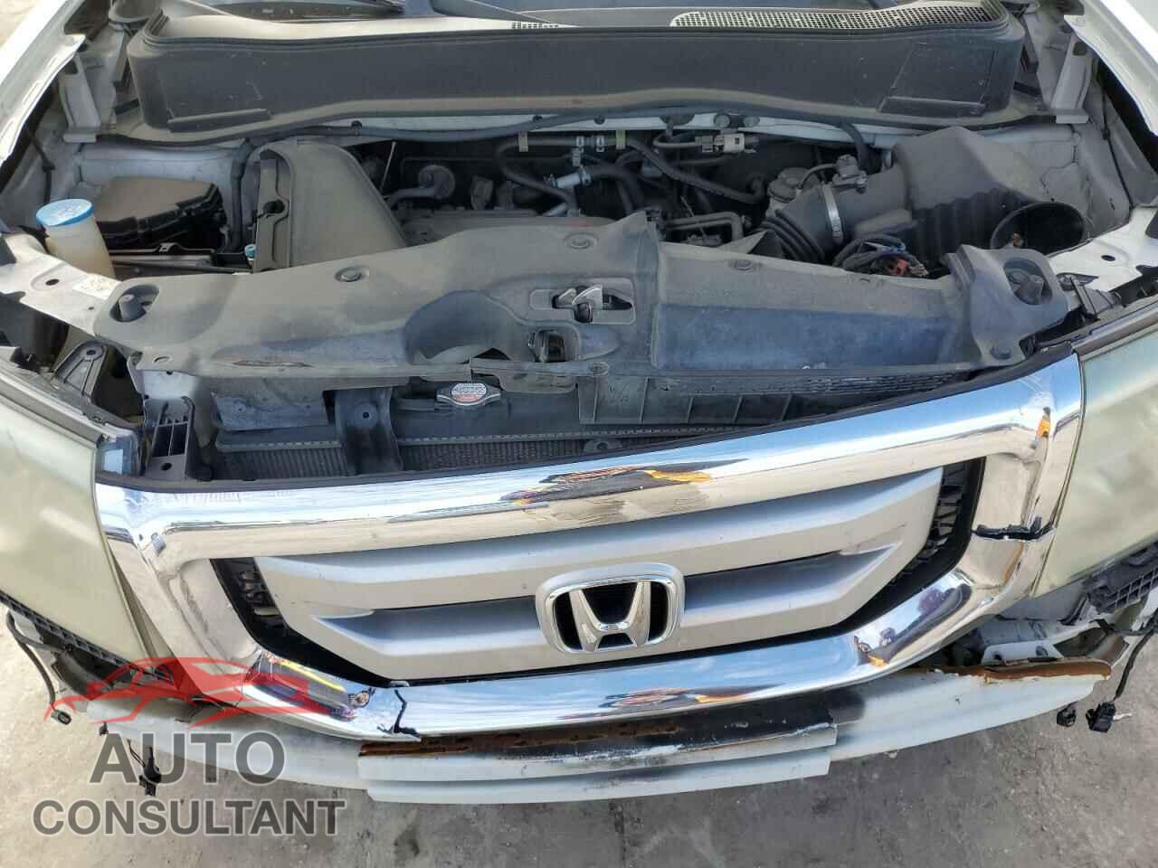 HONDA PILOT 2011 - 5FNYF3H90BB034868
