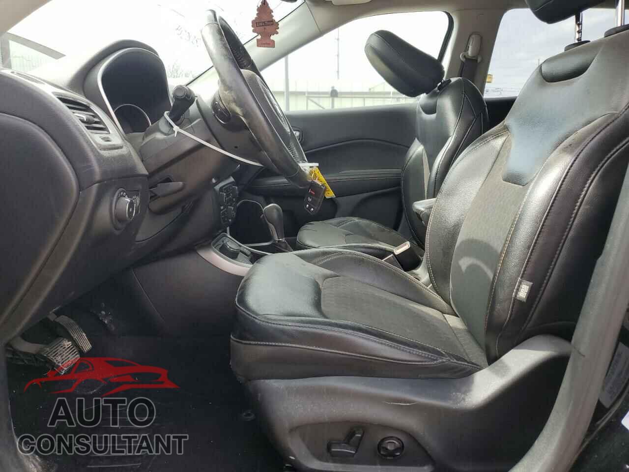 JEEP COMPASS 2017 - 3C4NJDBB6HT657957