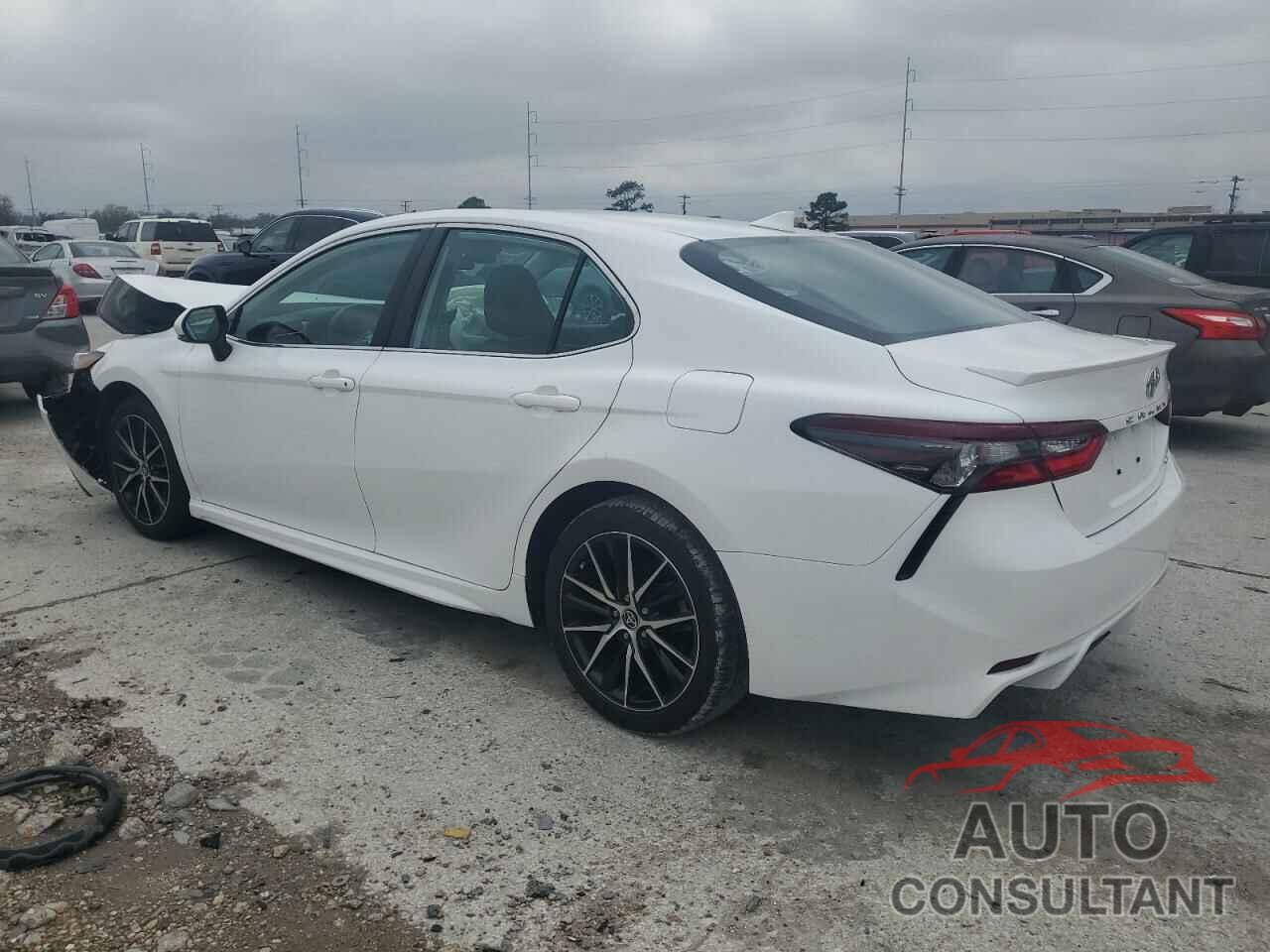 TOYOTA CAMRY 2023 - 4T1G11AK4PU747309