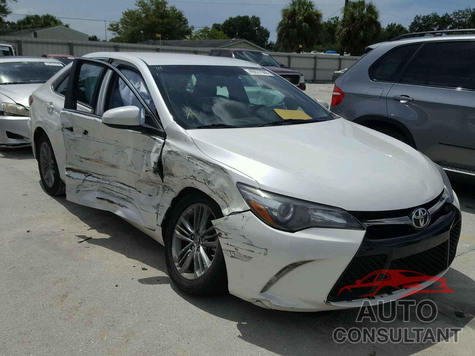TOYOTA CAMRY 2016 - 4T1BF1FK3GU550264
