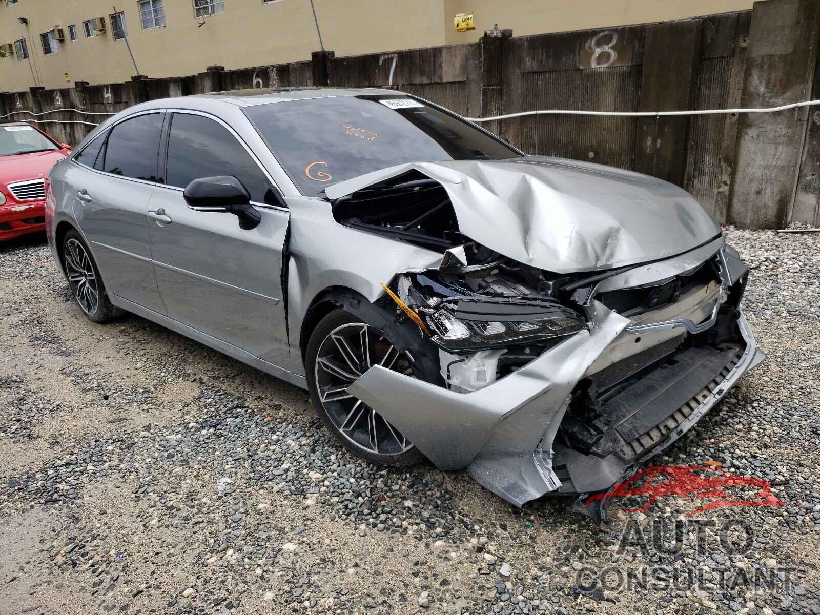 TOYOTA AVALON 2019 - 4T1BZ1FB2KU015989