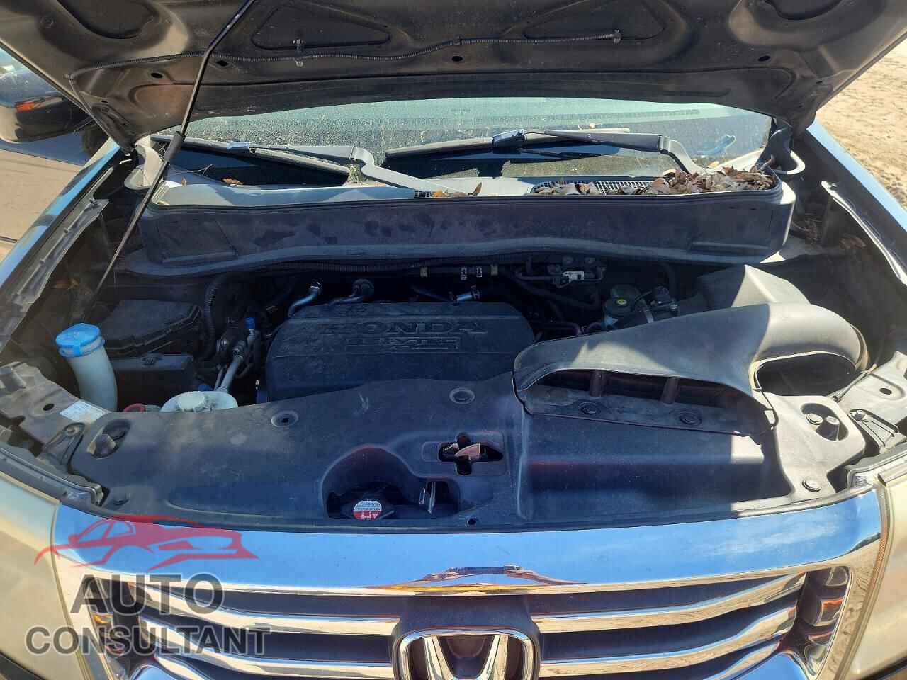 HONDA PILOT 2013 - 5FNYF3H57DB022068