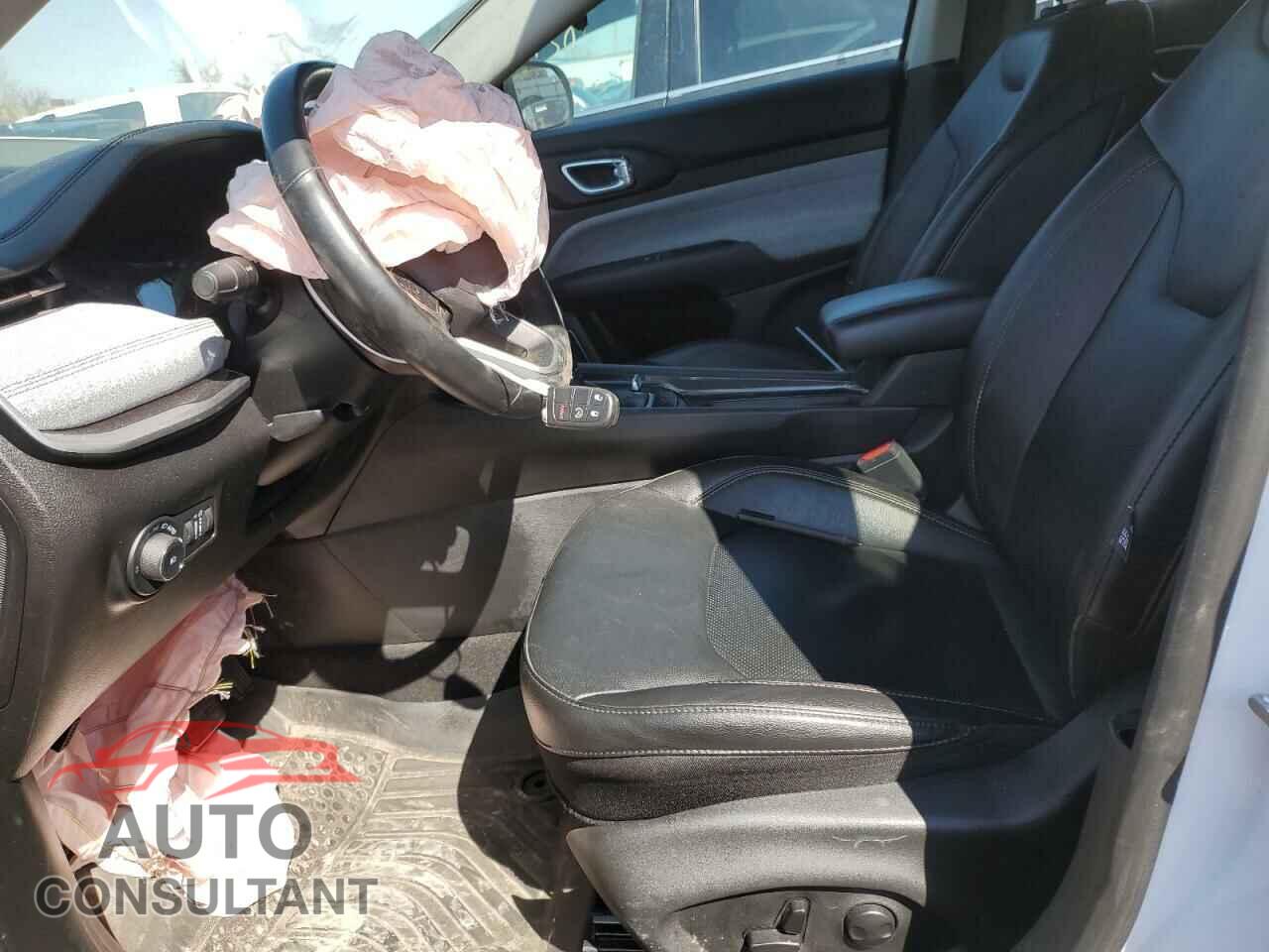 JEEP COMPASS 2022 - 3C4NJDFB6NT127008