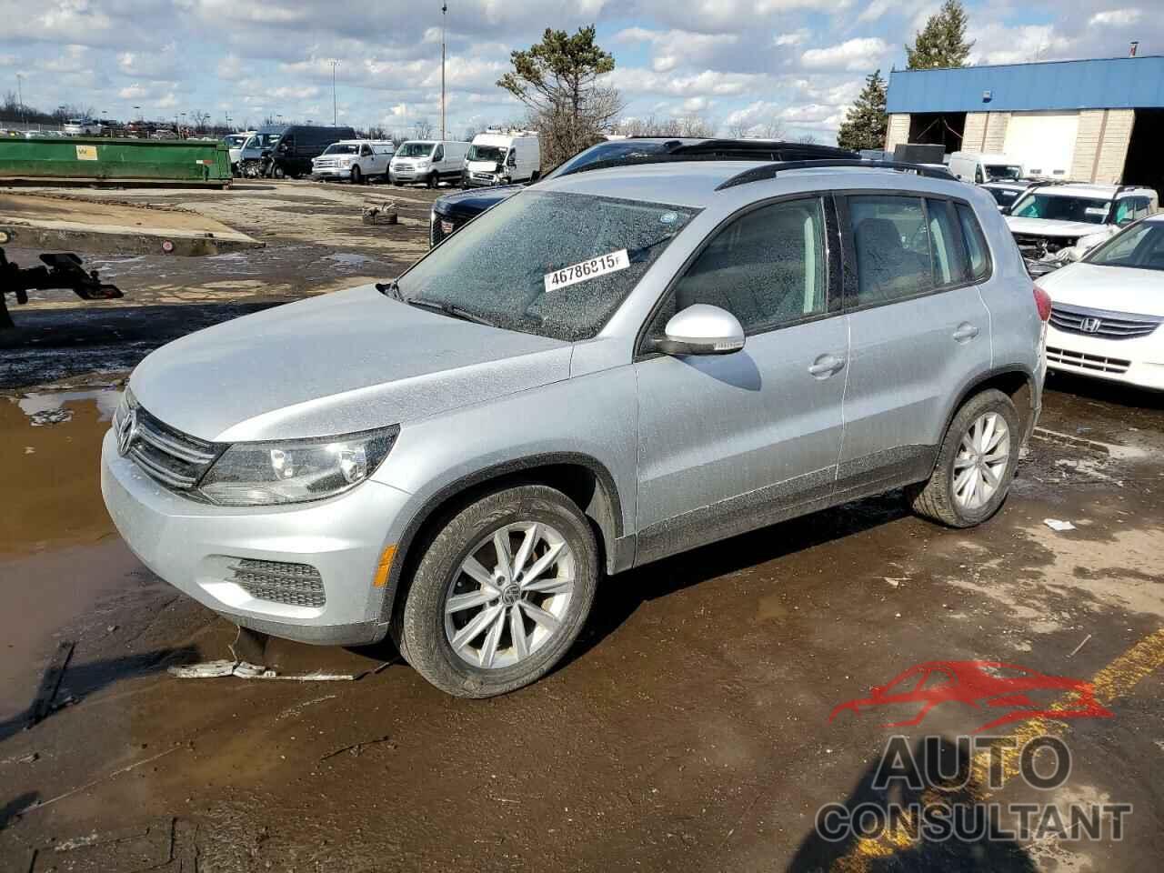 VOLKSWAGEN TIGUAN 2017 - WVGBV7AX9HK047408