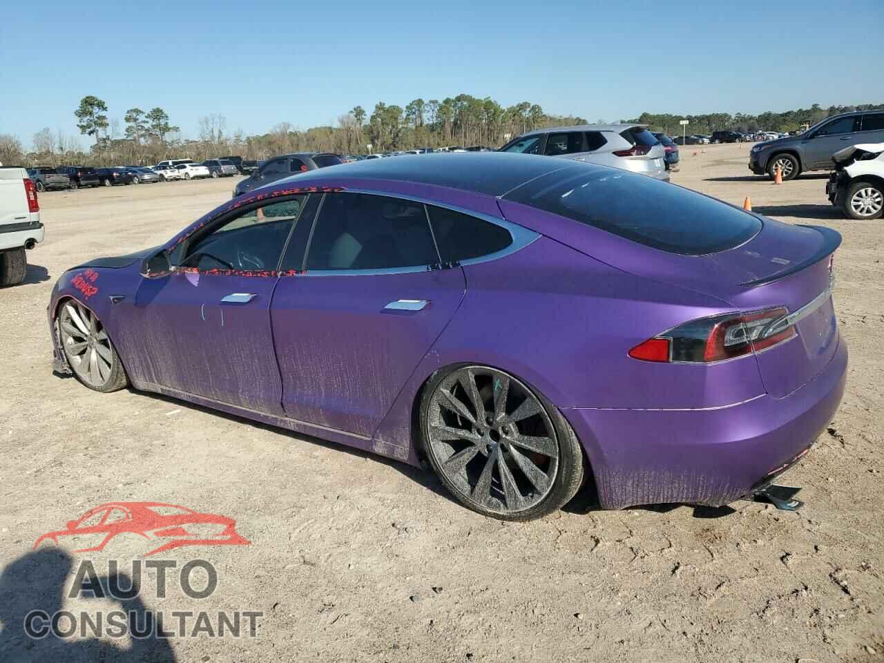 TESLA MODEL S 2020 - 5YJSA1E44LF364189