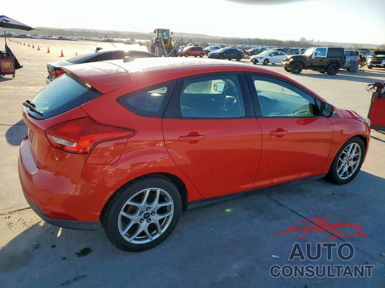 FORD FOCUS 2015 - 1FADP3K20FL319067