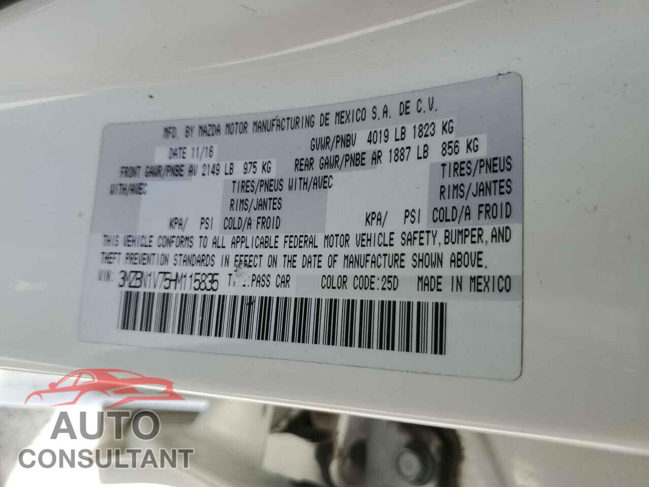 MAZDA 3 2017 - 3MZBN1V75HM115835