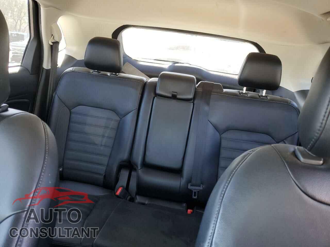 FORD EDGE 2017 - 2FMPK3J93HBC28362