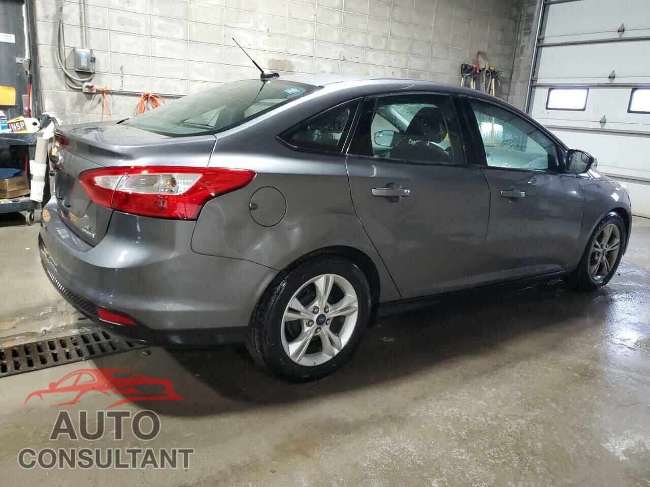 FORD FOCUS 2014 - 1FADP3F22EL452955