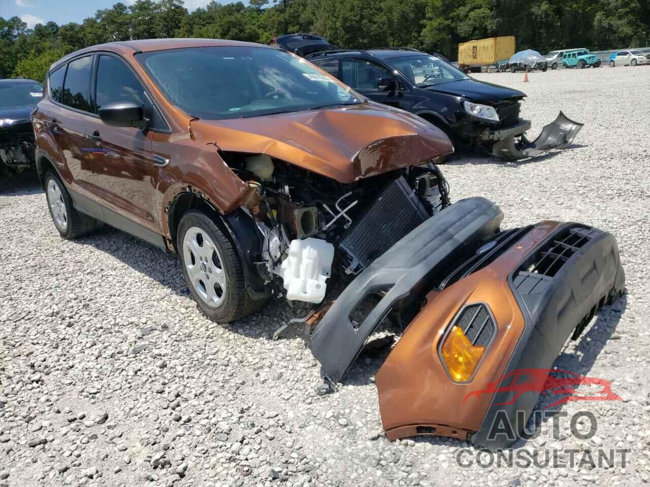 FORD ESCAPE 2017 - 1FMCU0F76HUE35062
