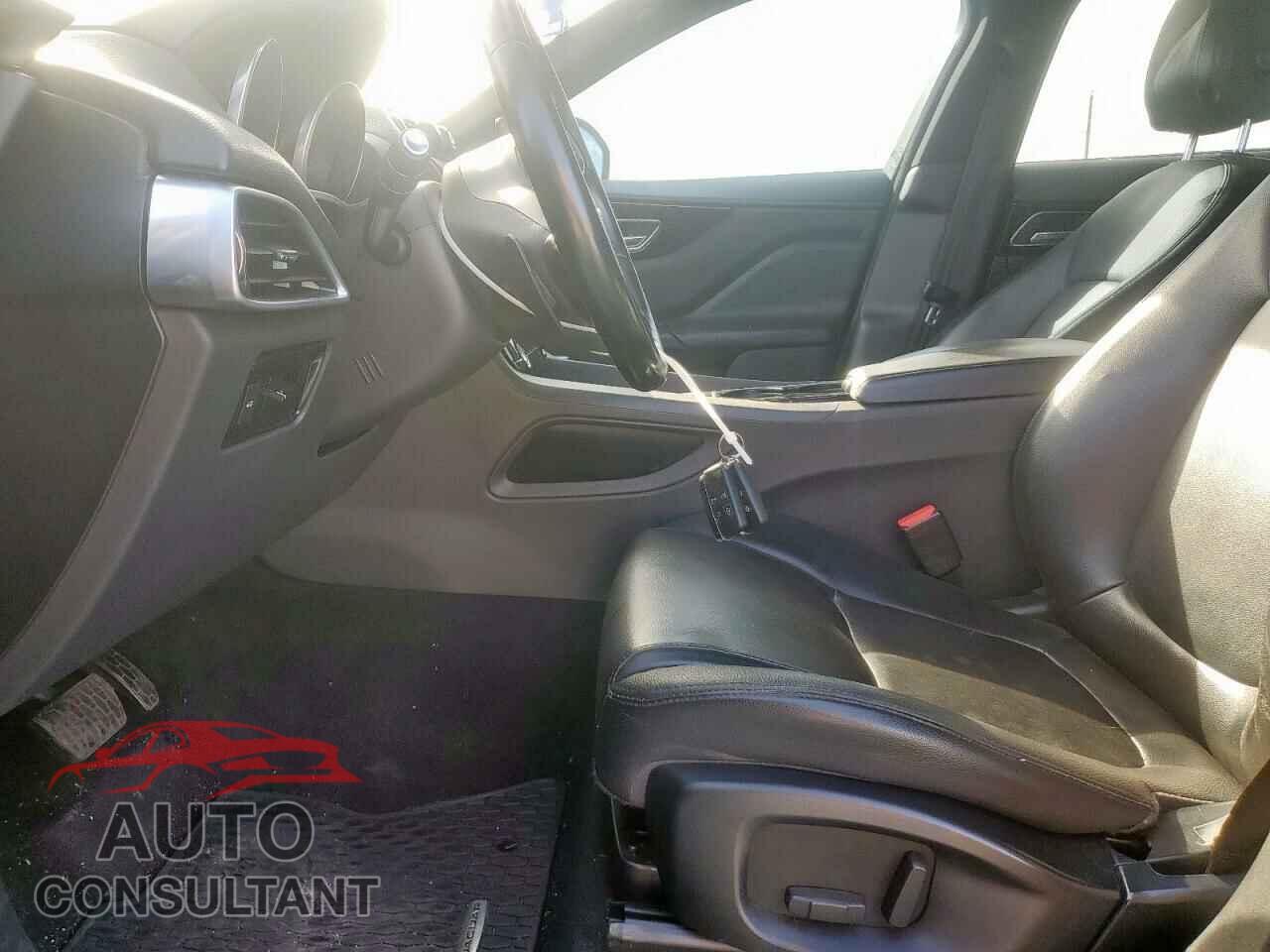 JAGUAR F-PACE 2017 - SADCJ2BVXHA499270