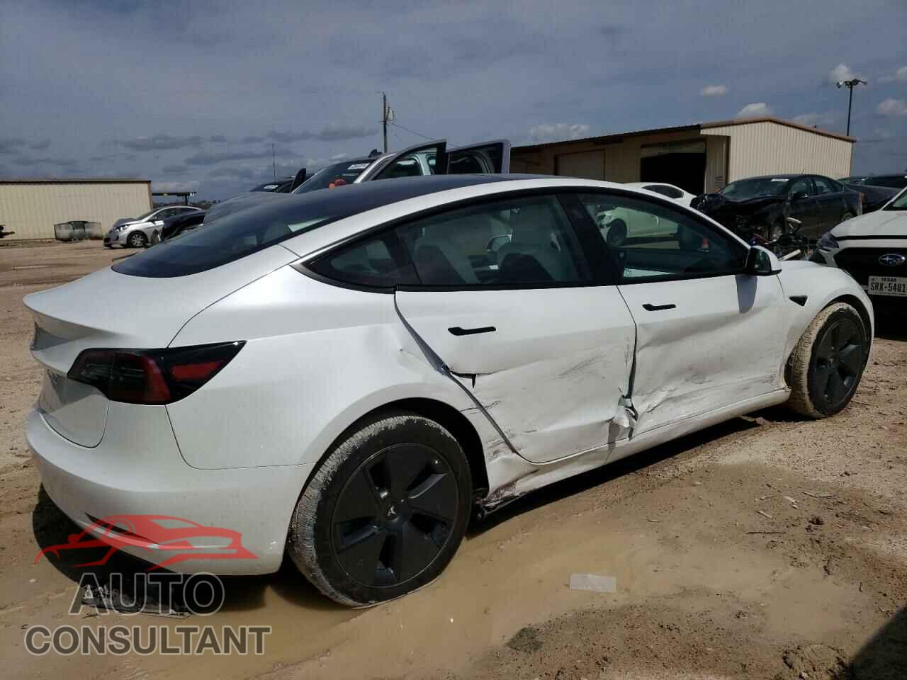 TESLA MODEL 3 2023 - 5YJ3E1EA3PF670627