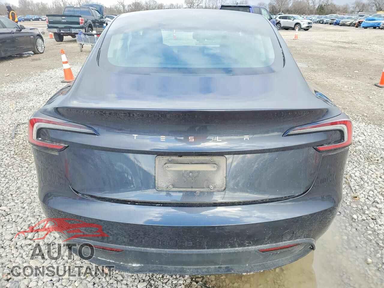TESLA MODEL 3 2024 - 5YJ3E1EA2RF770673