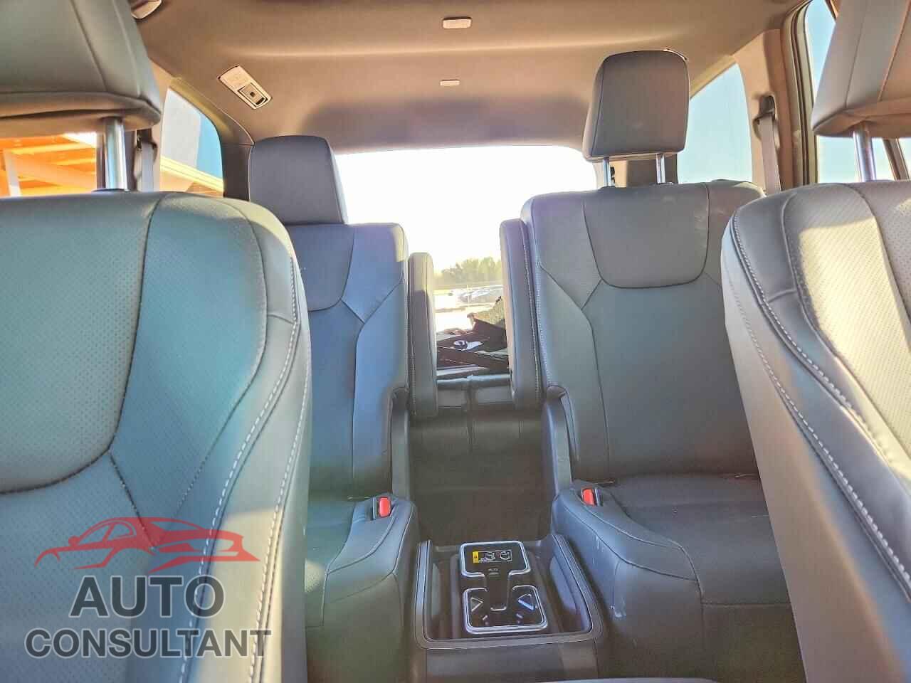 LEXUS UNKNOWN 2025 - 5TDAAAB61SS047790