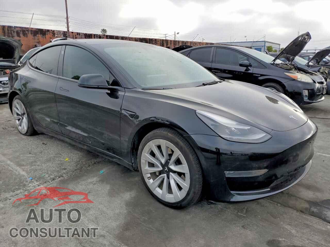 TESLA MODEL 3 2023 - 5YJ3E1EA3PF425455