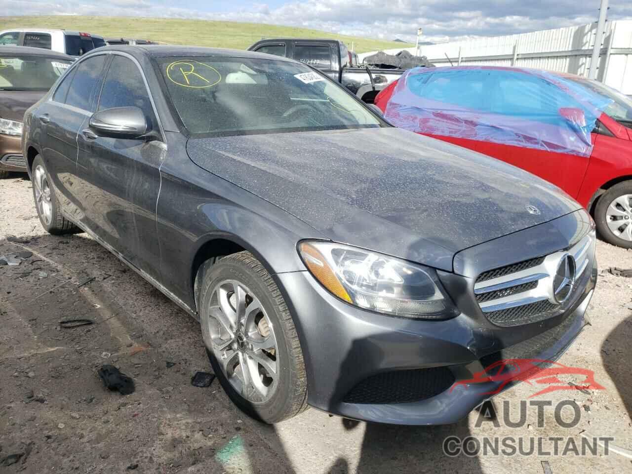 MERCEDES-BENZ C-CLASS 2017 - 55SWF4KB2HU232013