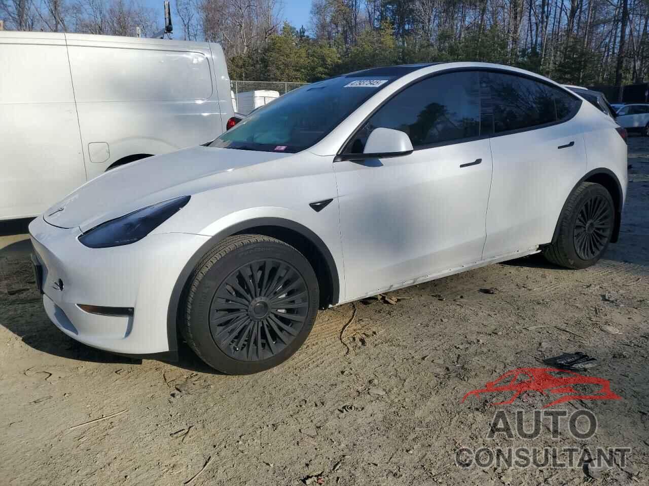 TESLA MODEL Y 2023 - 7SAYGDEE3PF667377