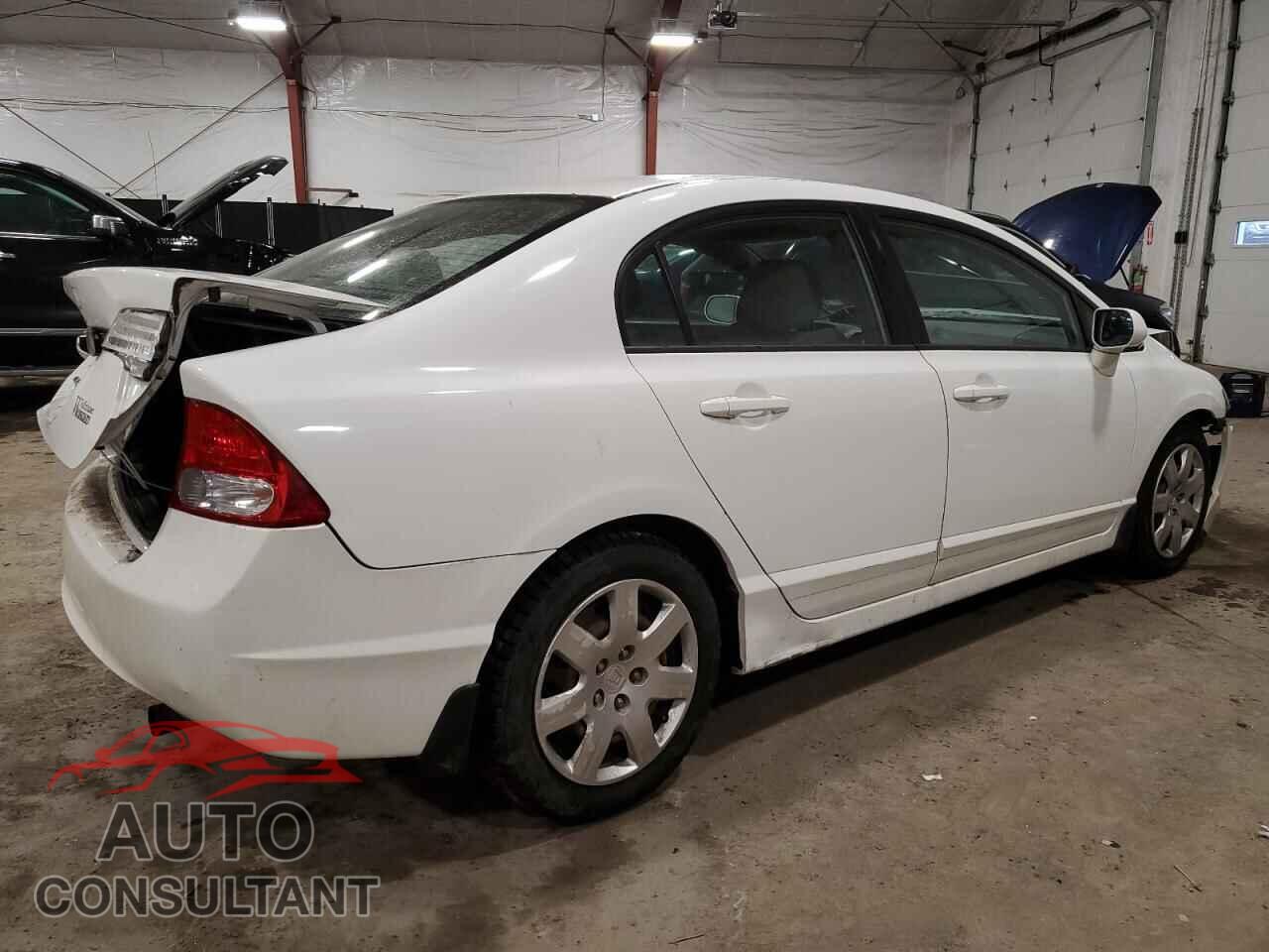 HONDA CIVIC 2011 - 19XFA1F54BE040544