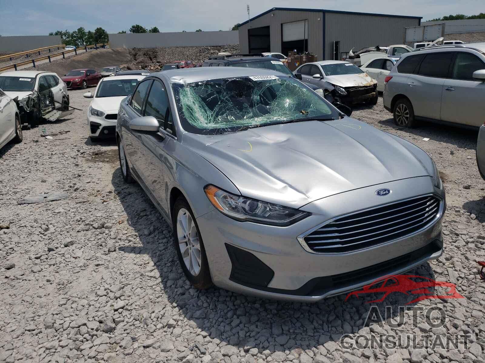 FORD FUSION 2020 - 3FA6P0HD5LR118794