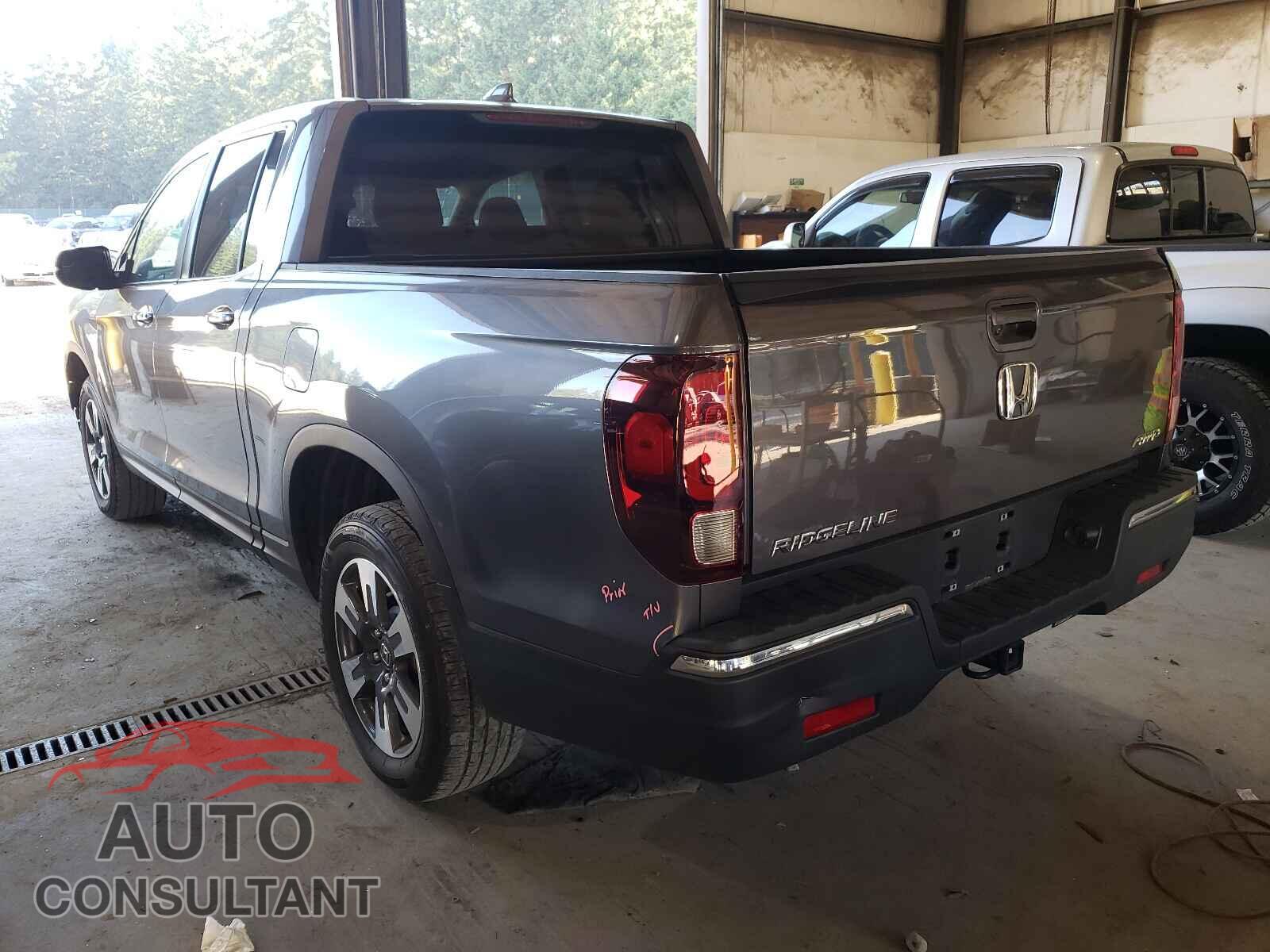 HONDA RIDGELINE 2017 - 5FPYK3F64HB030665