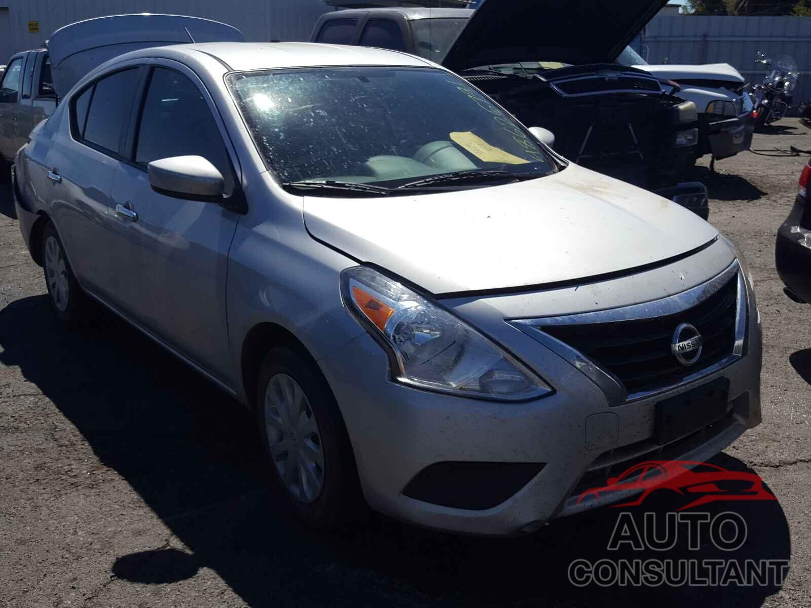 NISSAN VERSA 2019 - 3N1CN7AP1KL842115