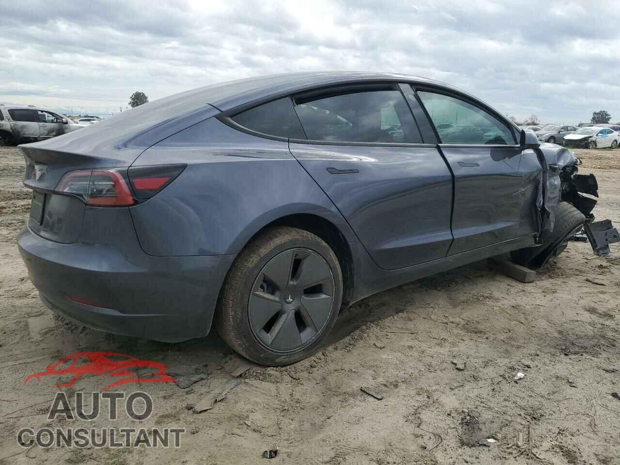 TESLA MODEL 3 2023 - 5YJ3E1EA5PF585210