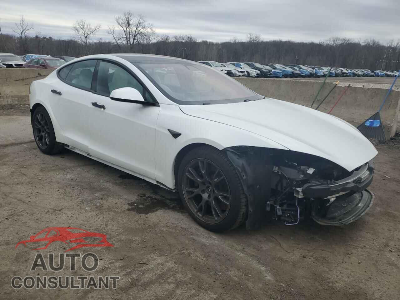 TESLA MODEL S 2022 - 5YJSA1E64NF478200