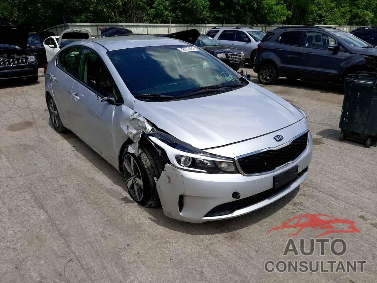 KIA FORTE 2018 - 3KPFL4A70JE261383