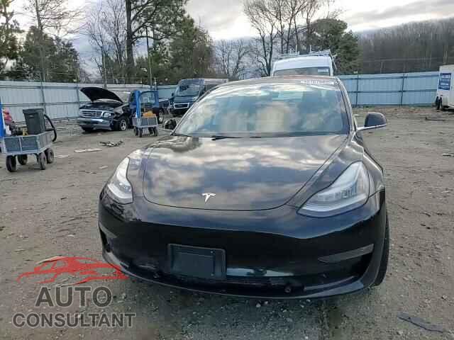 TESLA MODEL 3 2019 - 5YJ3E1EA2KF196890